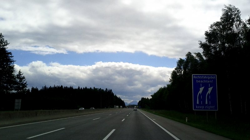 Autobahn A1, A-4052 Ansfelden, Austria ( 5. Juni 2012)