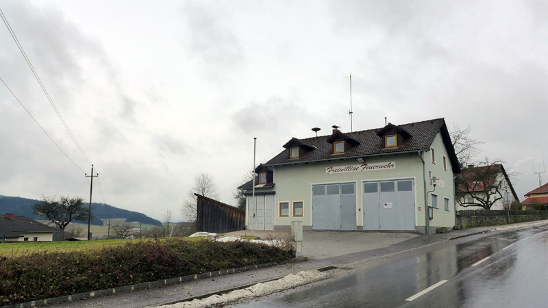 4293 Gutau, Austria ( 1. Februar 2013)