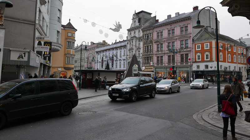 4010 Linz, Austria (15. Dezember 2014)