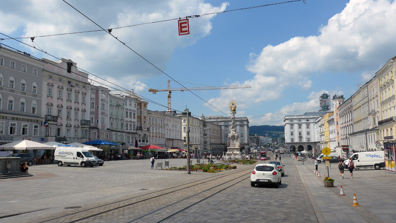 4020 Linz, Österreich ( 1. Juni 2017)